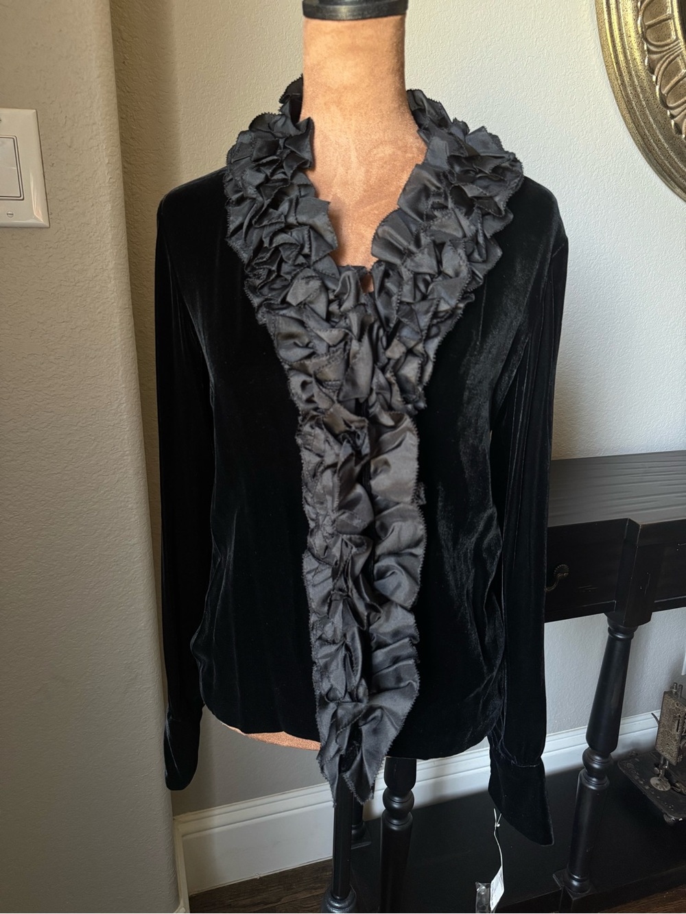 Lauren Ralph Lauren Black Silk Velvet Ruffle Blouse Top Victorian Romantic NWT 4
